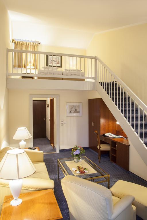 Hotel Hofmark Bad Birnbach Ngoại thất bức ảnh