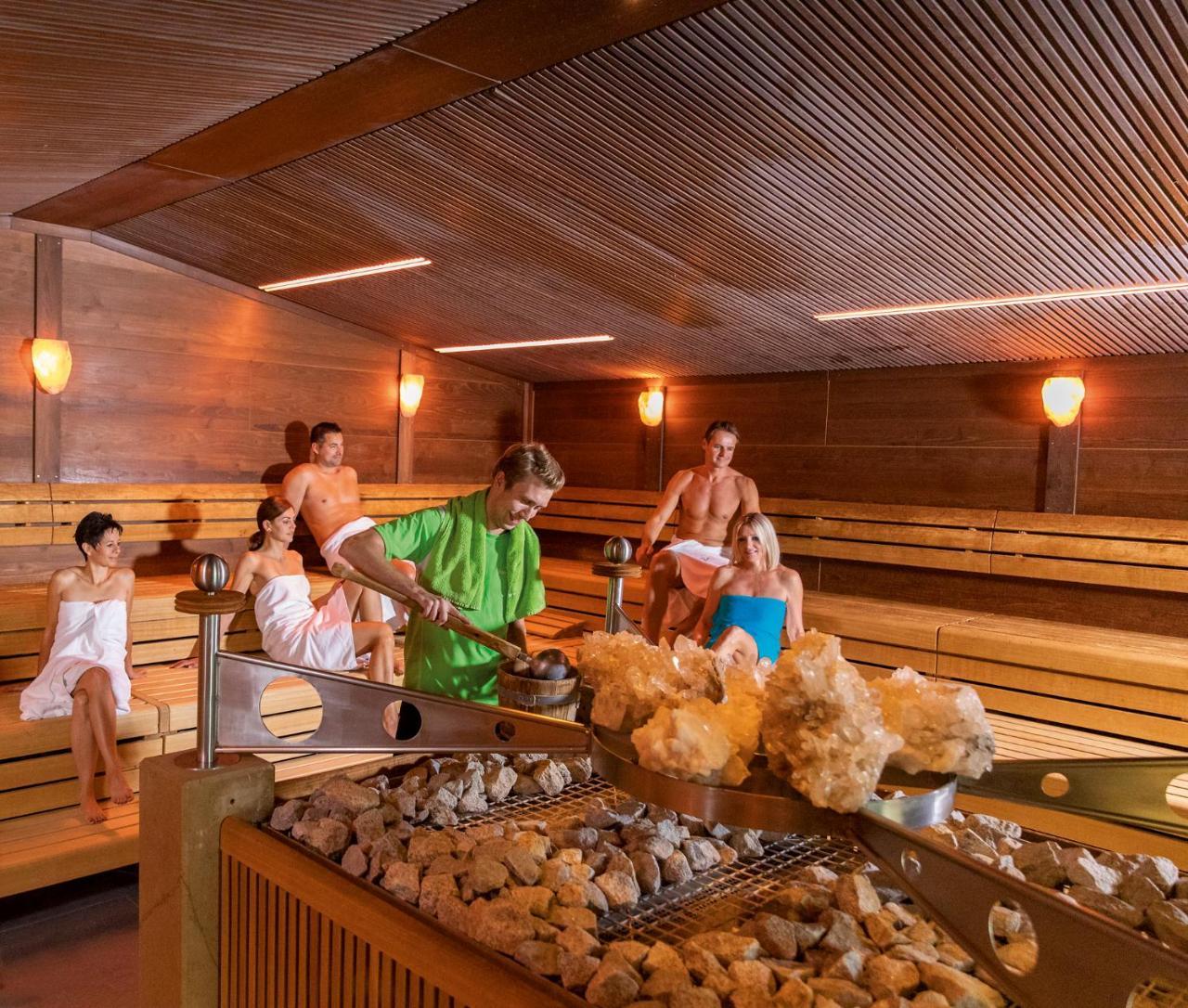 Hotel Hofmark Bad Birnbach Ngoại thất bức ảnh
