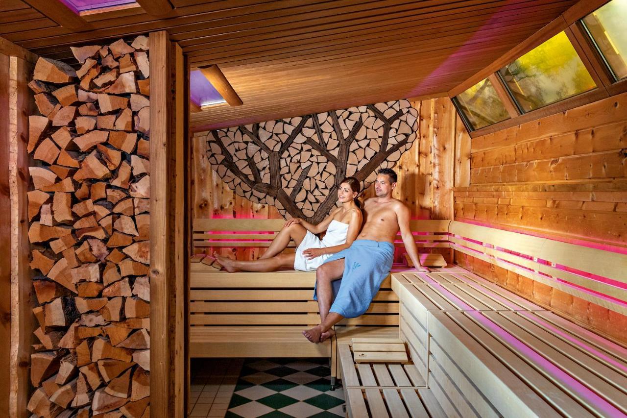 Hotel Hofmark Bad Birnbach Ngoại thất bức ảnh